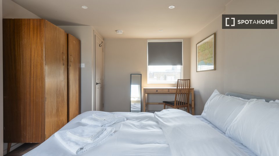 Apartment London, 4 beds — photo 10