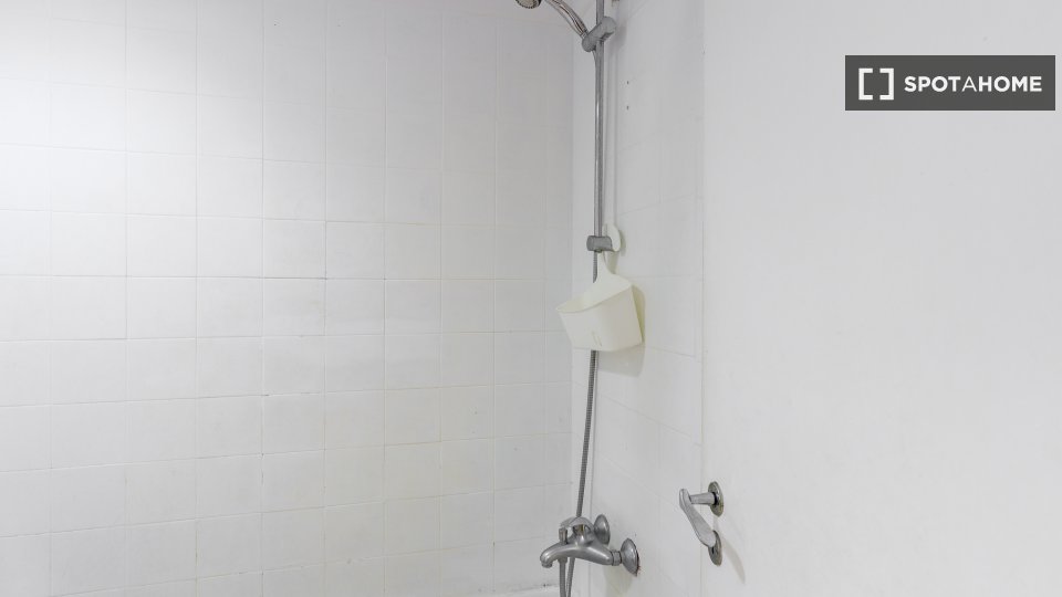 Apartment mono Lisbon, 25m² — photo 16