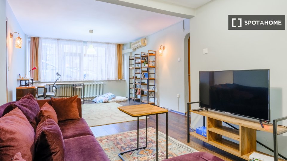 Apartment Istanbul, 1 bed — photo 2