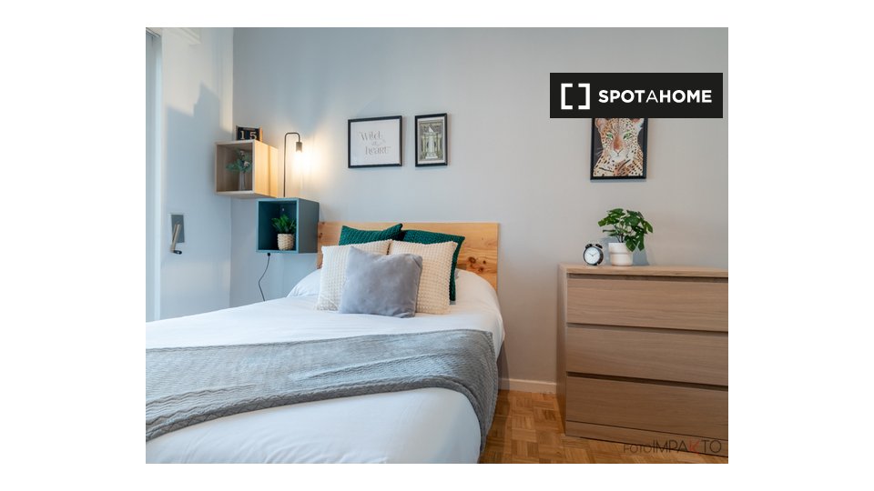 Double room Madrid, 6 beds, 207m² — photo 5