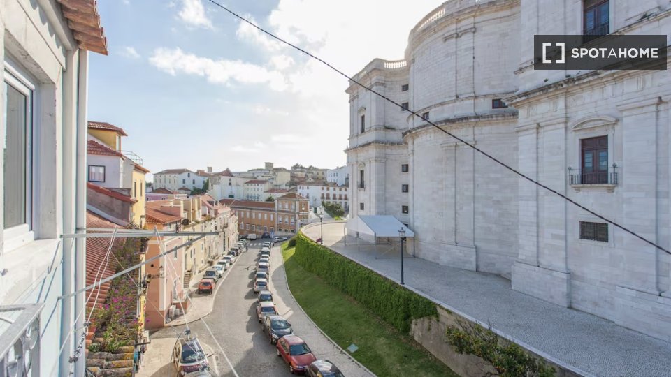 Apartment mono Lisbon — photo 8