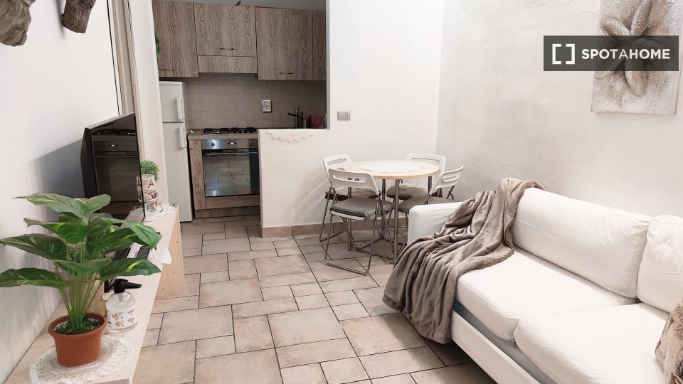 Apartment mono Bologna, 50m² — photo 2