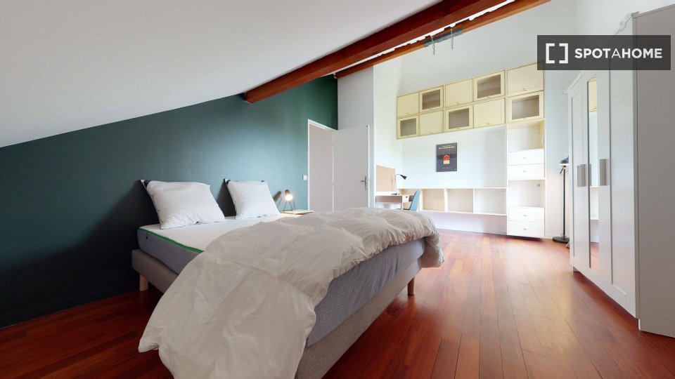 Double room Paris, 18 beds — photo 7