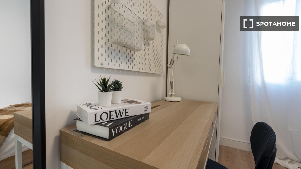 Double room Madrid, 4 beds — photo 19