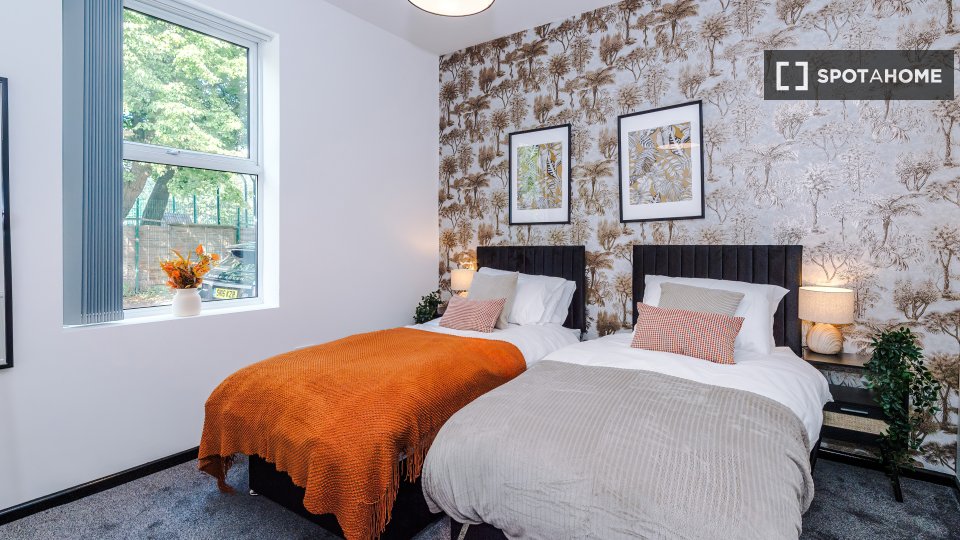 Apartment Manchester, 4 beds, 80m² — photo 17