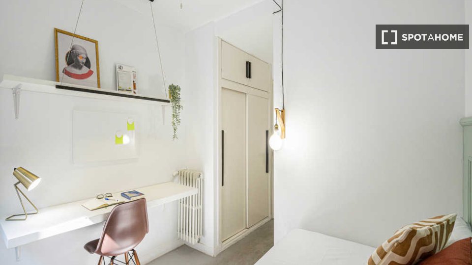Double room Madrid, 67 beds — photo 70