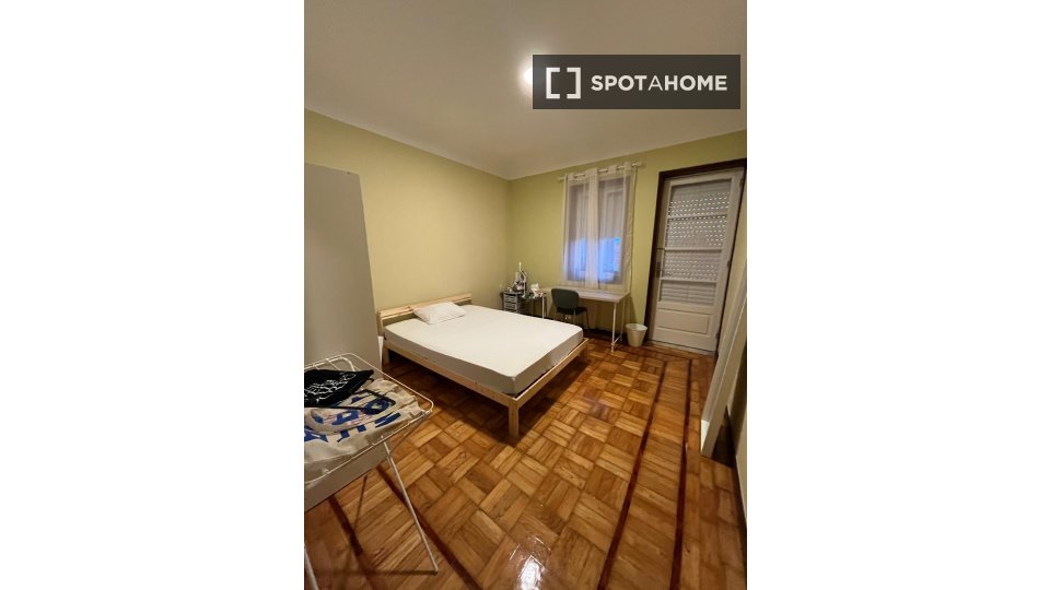 Double room Porto, 5 beds, 120m² — photo 21