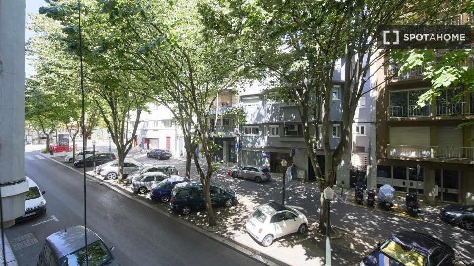 Double room Lisbon, 6 beds — photo 15