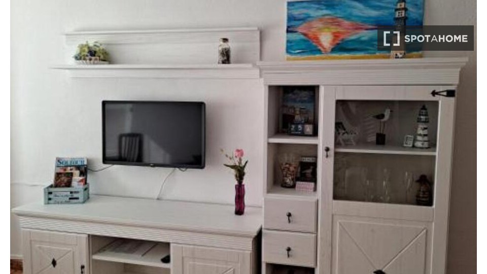Apartment Valencia, 3 beds, 88m² — photo 18