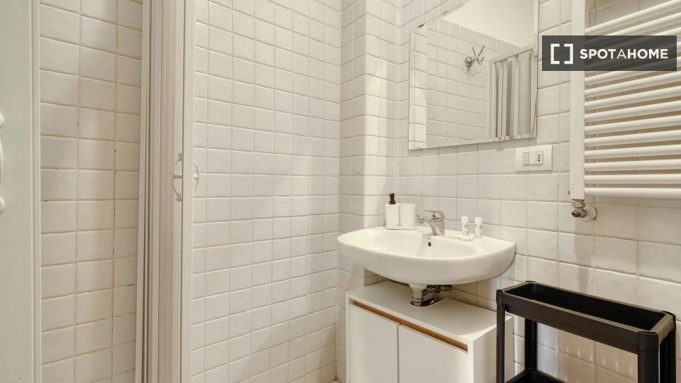 Apartment Milan, 1 bed — photo 7