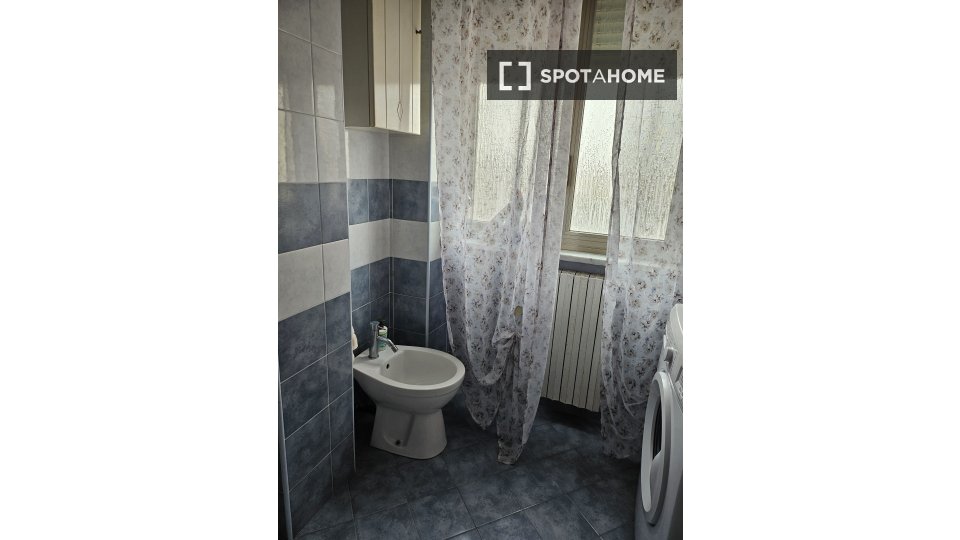 Double room Rome, 4 beds, 127m² — photo 15