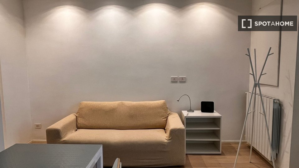 Apartment Milan, 1 bed, 45m² — photo 4