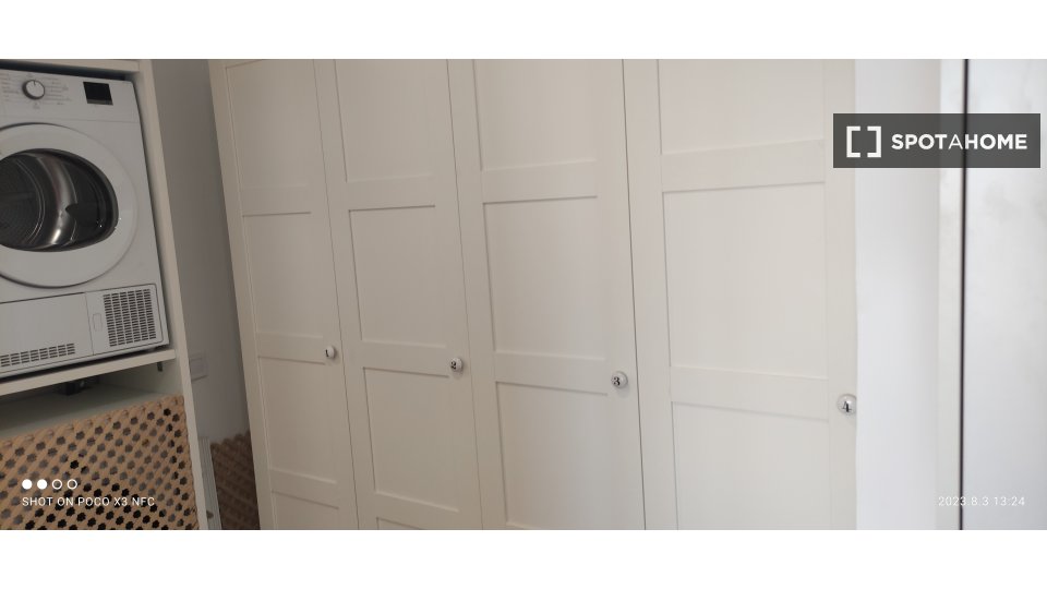 Double room Madrid, 4 beds, 100m² — photo 9