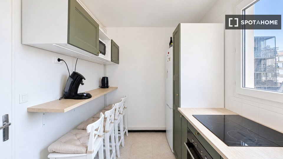 Chambre double Paris, 4 chambres — photo 30