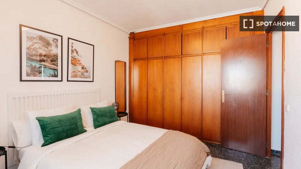 Double room Valencia, 5 beds — photo 2