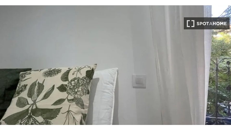 Double room Madrid, 12 beds — photo 28