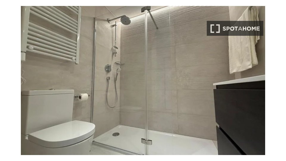 Apartment mono Madrid, 40m² — photo 1
