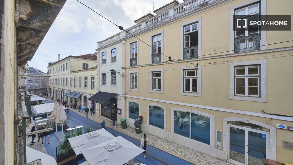 Double room Lisbon, 8 beds — photo 5
