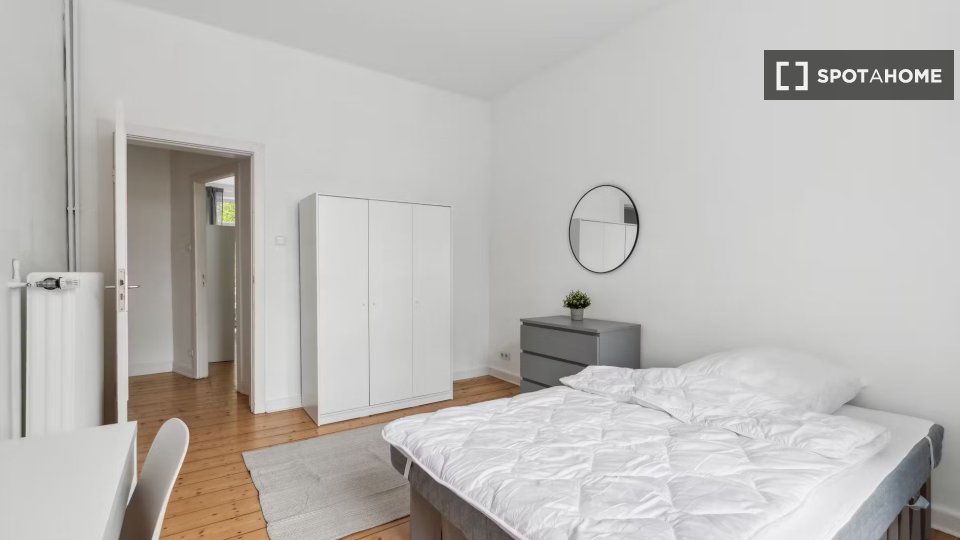 Double room Hamburg, 6 beds — photo 16