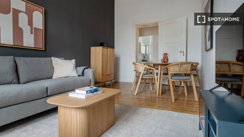 Apartment Berlin, 2 beds, 77m² — photo 12