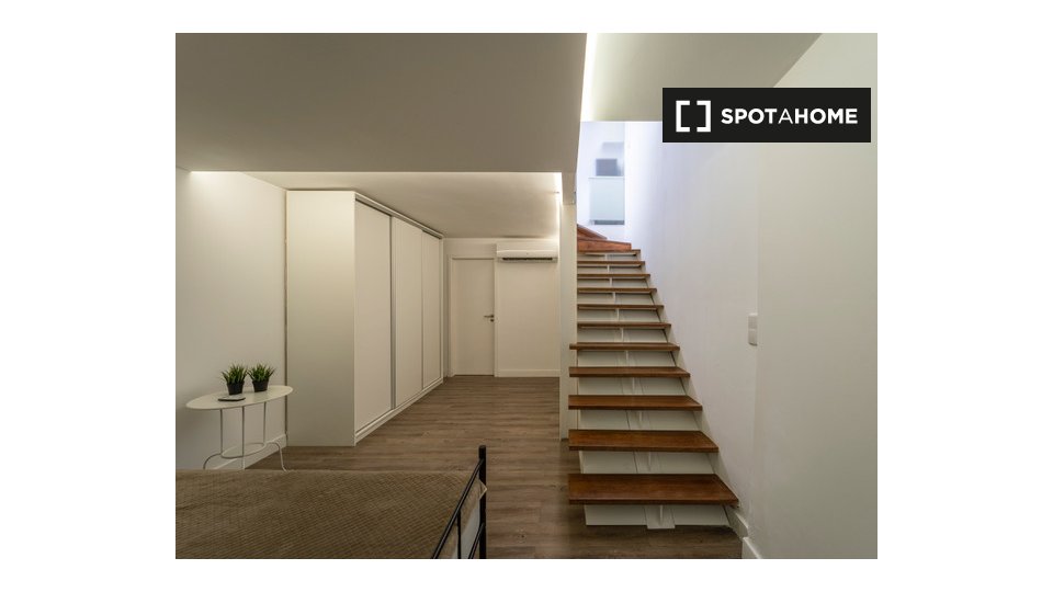 Apartment mono Lisbon, 110m² — photo 10