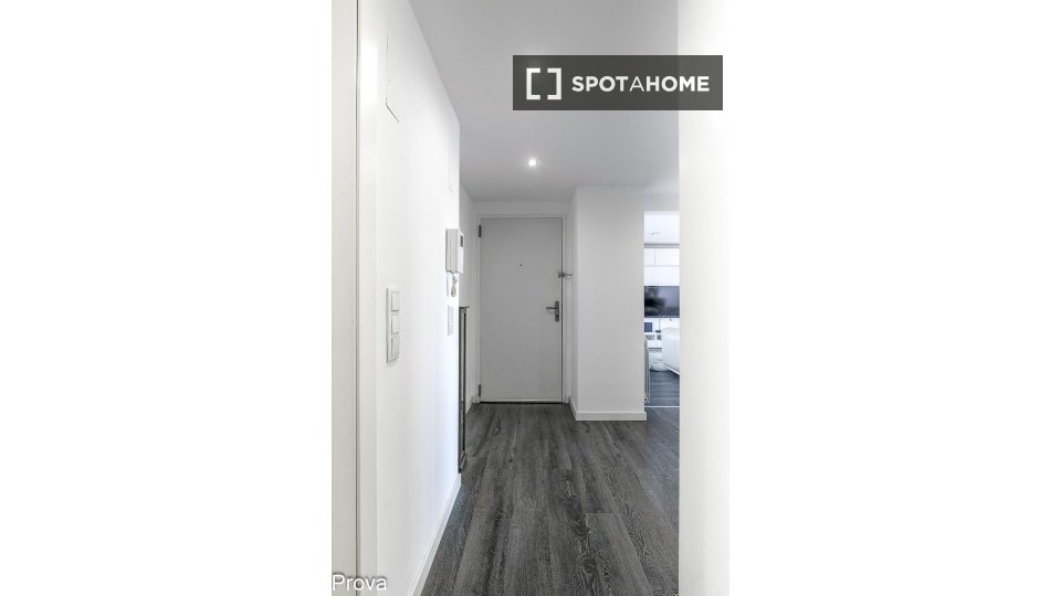Apartment Lisbon, 2 beds — photo 13