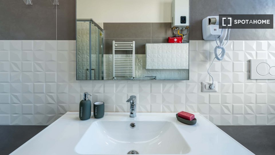 Apartment Rome, 1 bed, 70m² — photo 16