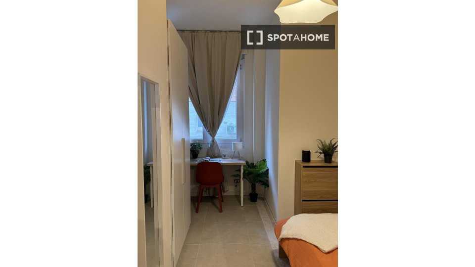 Double room Bologna, 7 beds — photo 8