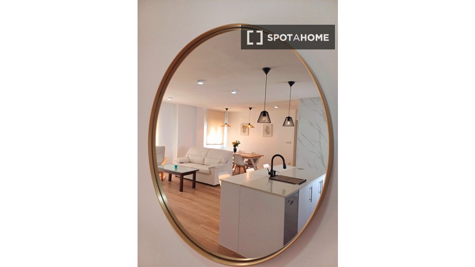 Apartamento de 3 habitaciones en alquiler en Ronda, Málaga.