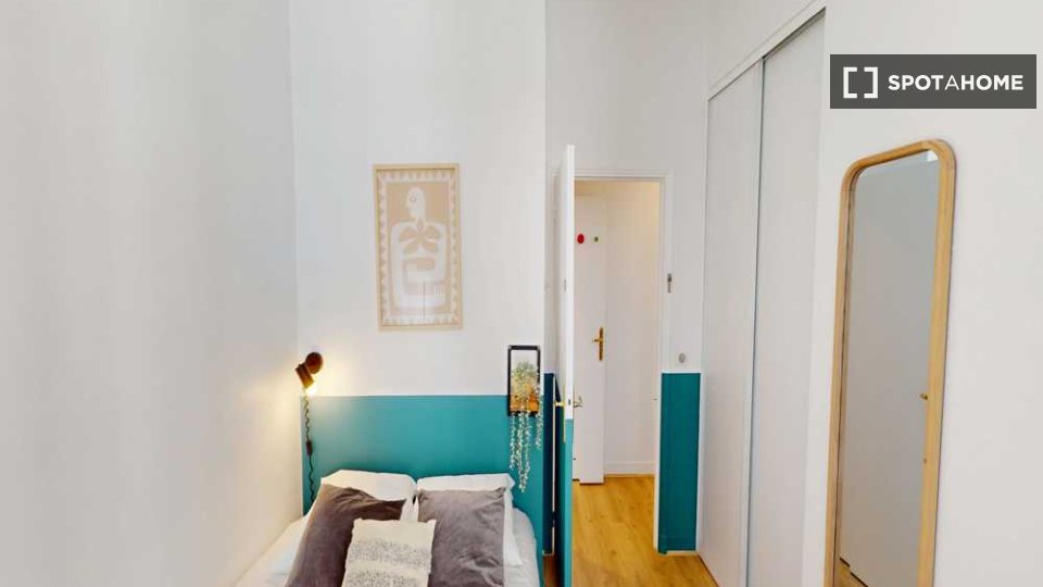 Double room Paris, 5 beds, 110m² — photo 22