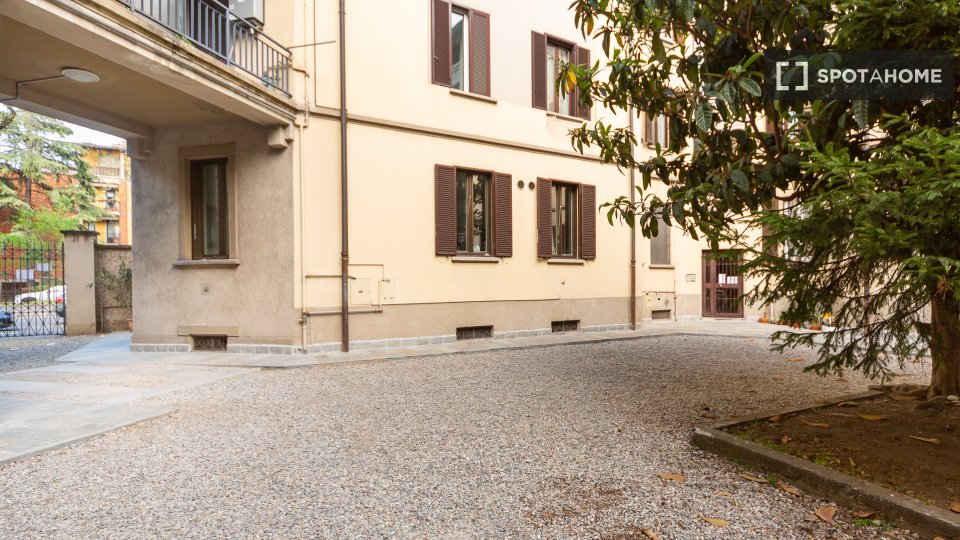 Apartment Milan, 1 bed — photo 8