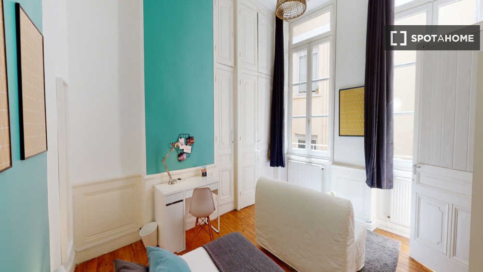 Double room Lyon, 4 beds, 90m² — photo 4