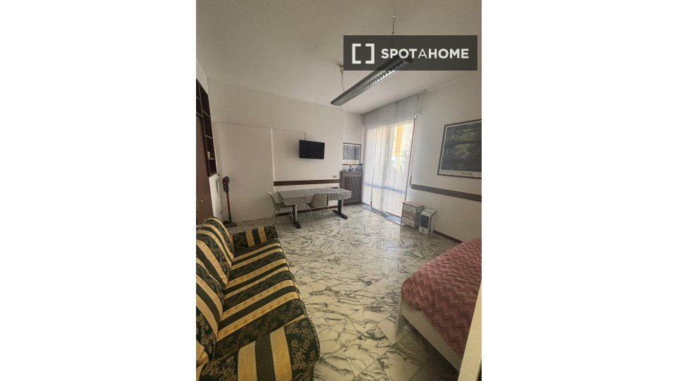 Apartment Milan, 1 bed — photo 5