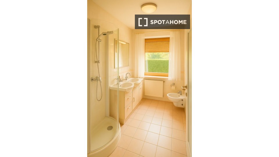 Double room Munich, 7 beds — photo 4