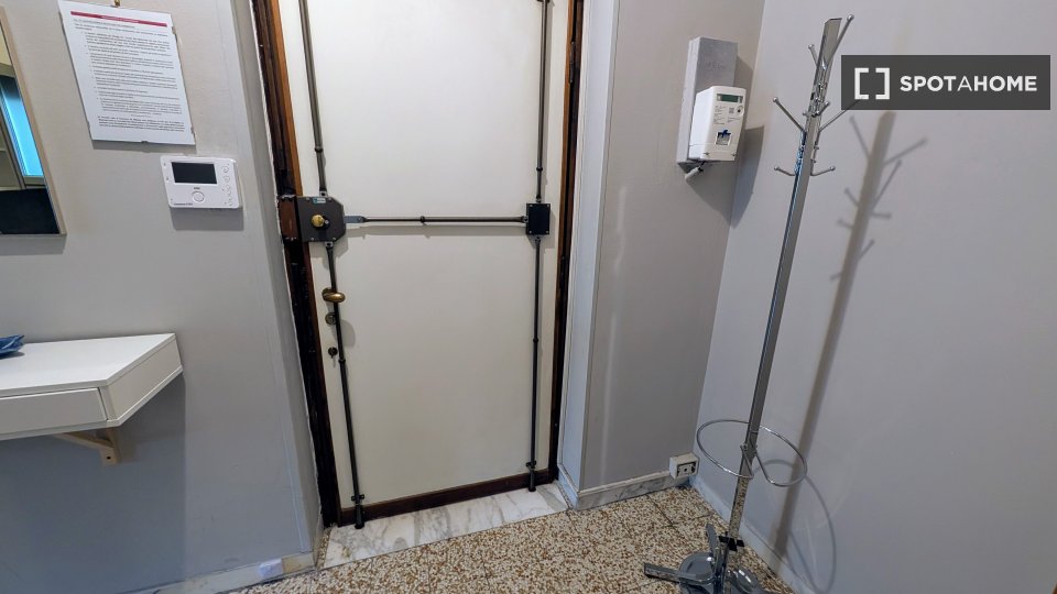 Double room Milan, 2 beds, 80m² — photo 7