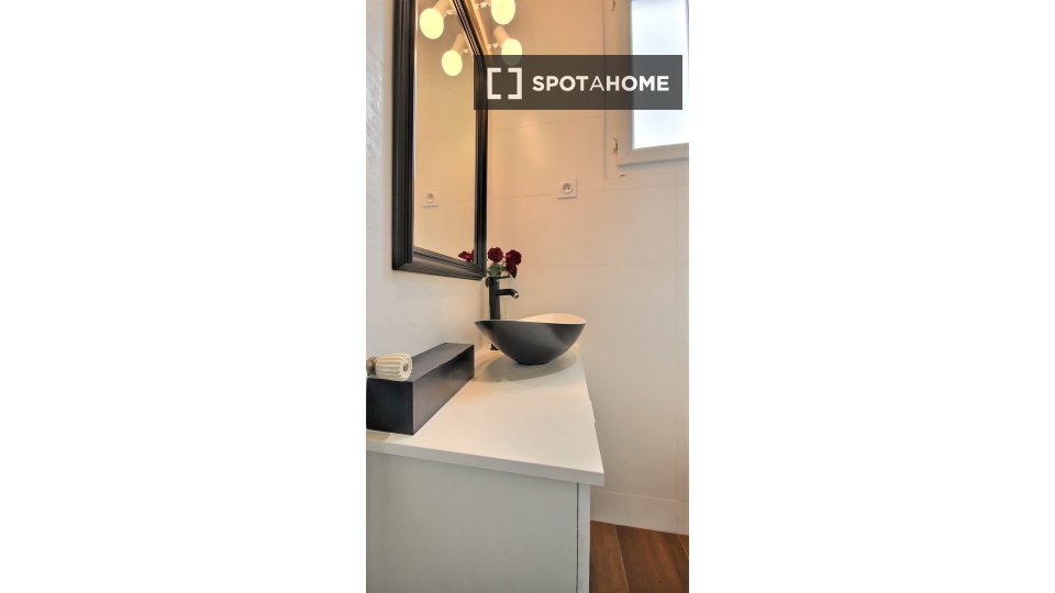 Apartment Paris, 1 bed, 32m² — photo 7