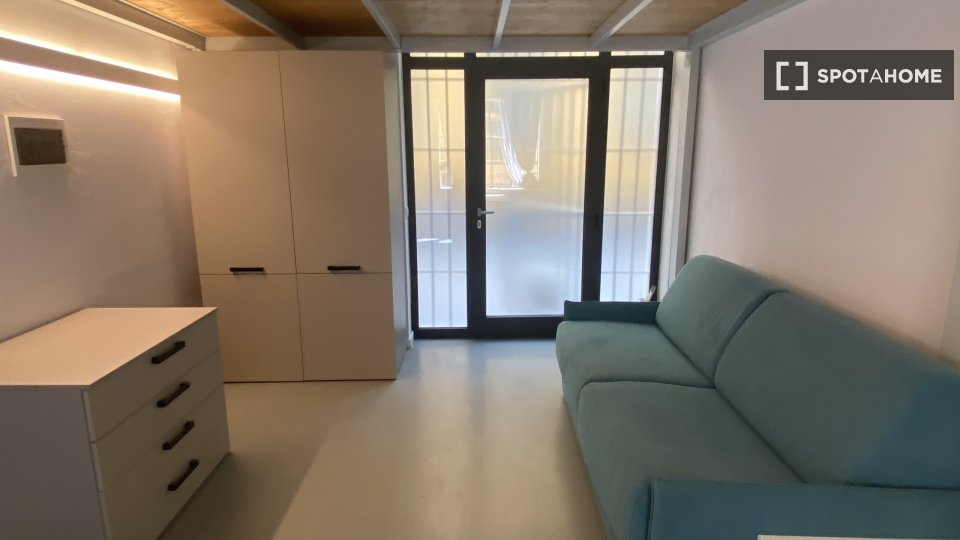 Apartment Milan, 1 bed — photo 19
