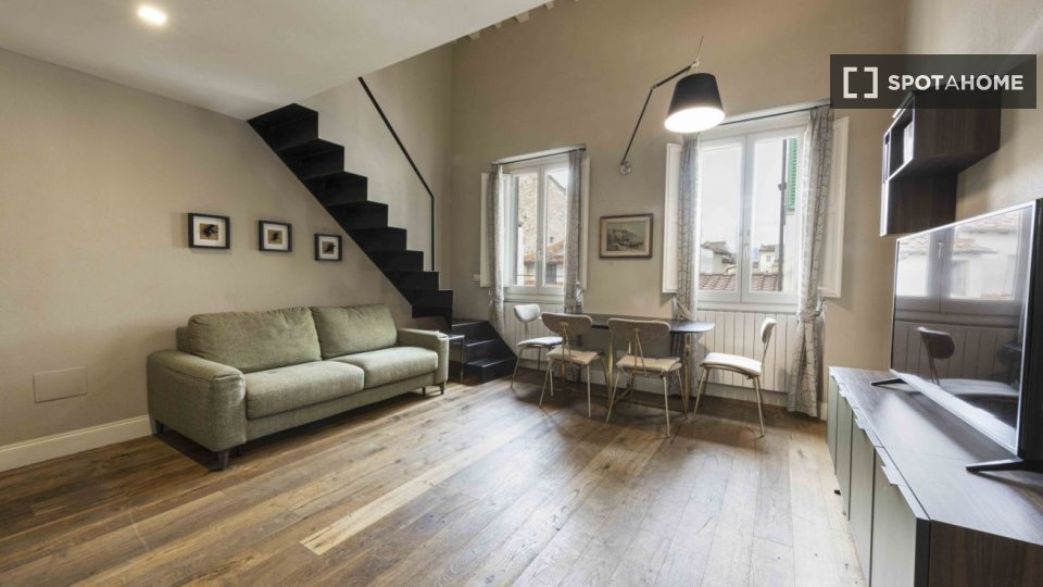 Apartment Florence, 2 beds, 100m² — photo 19