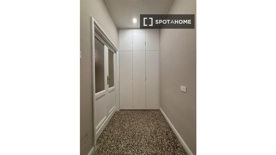 Apartment Rome, 2 beds, 77m² — photo 6