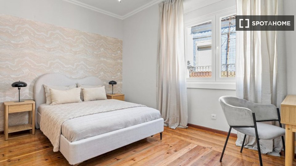 Double room Lisbon, 8 beds — photo 16