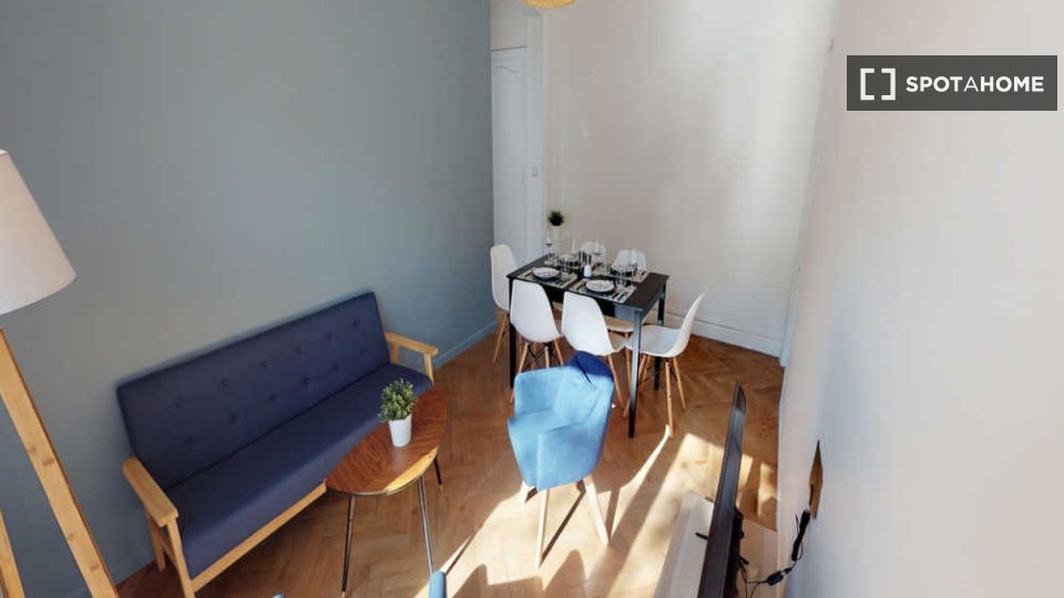 Double room Lille, 5 beds, 140m² — photo 10