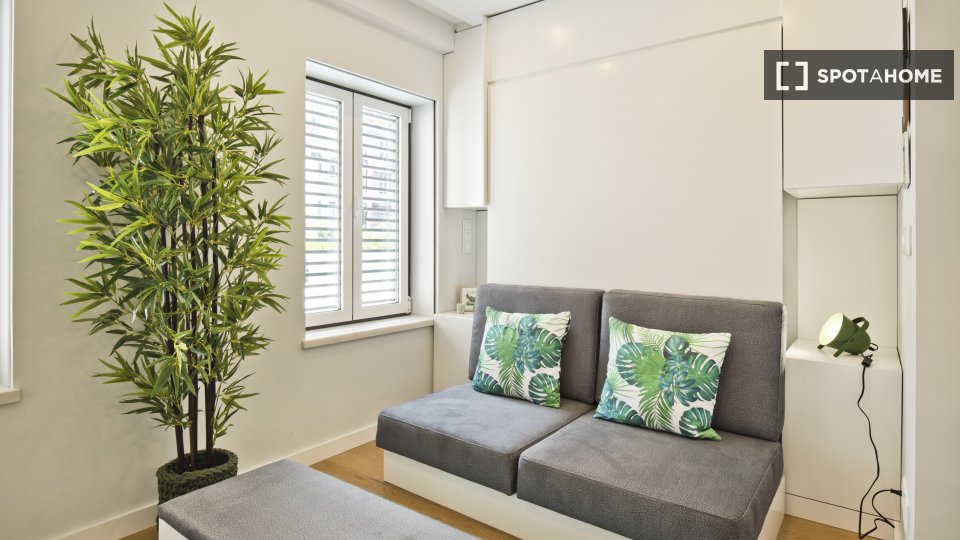 Apartment mono Lisbon, 30m² — photo 2