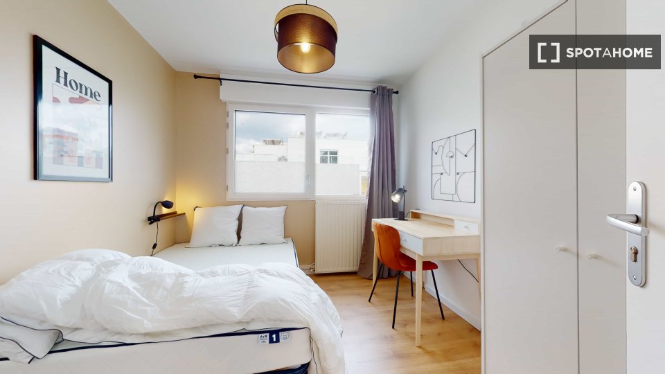 Double room Paris, 15 beds — photo 13