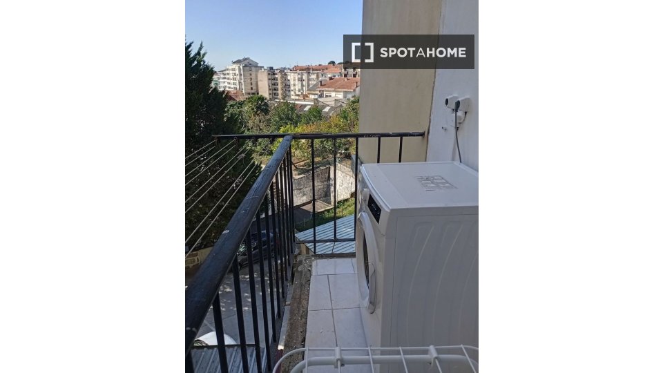 Double room Porto, 5 beds, 170m² — photo 6