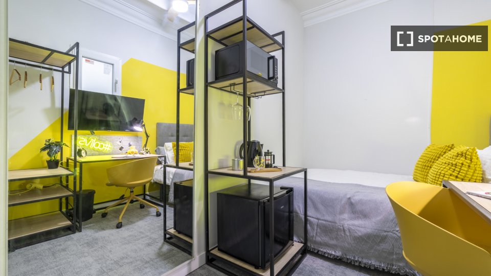 Double room Madrid, 10 beds, 162m² — photo 6