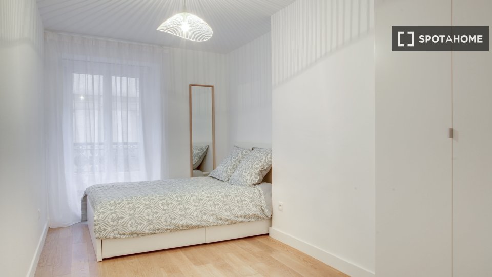 Double room Paris, 21 beds — photo 10