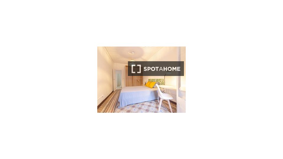 Double room Barcelona, 4 beds, 100m² — photo 8