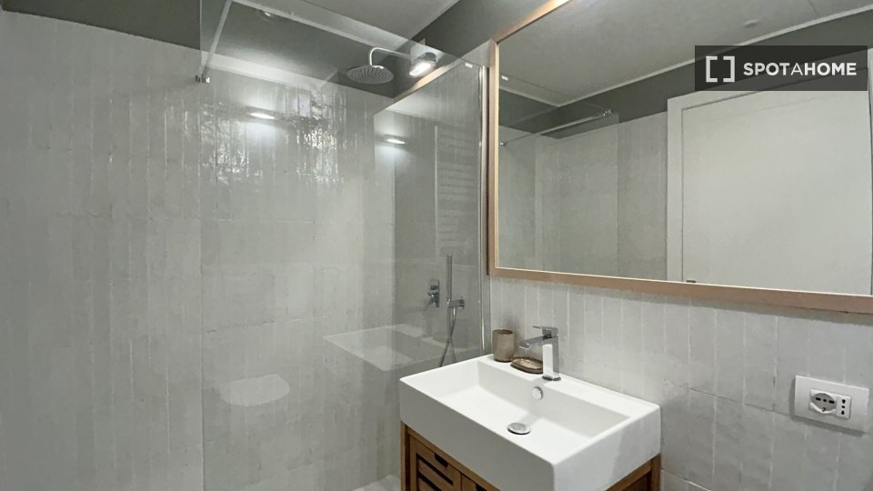 Apartment Milan, 1 bed, 63m² — photo 6