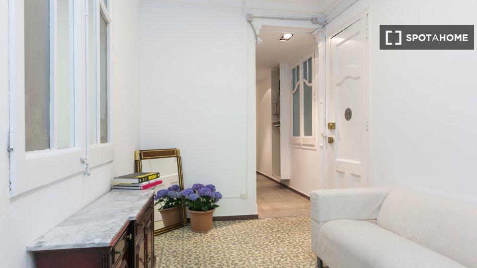 Double room Barcelona, 6 beds, 100m² — photo 12