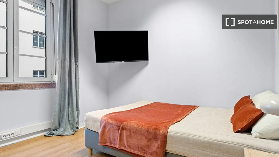 Double room Lisbon, 10 beds — photo 12